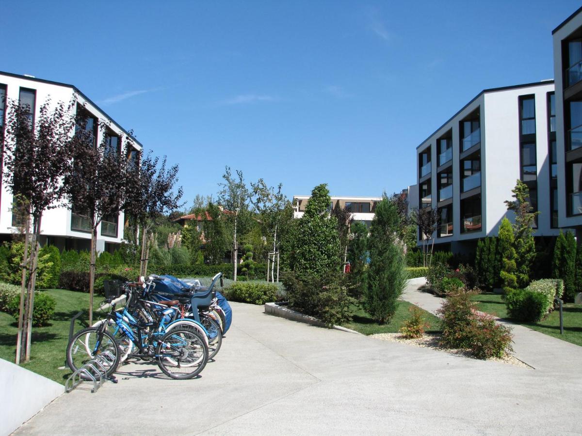 Atlantis Atmosphere Apartment Burgas Exterior photo